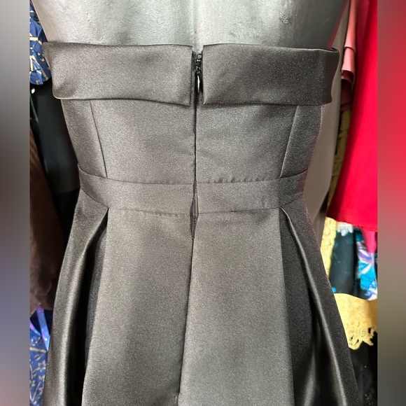 Calvin Klein Formal Black Shiny Strapless Mini Full Pockets EUC - Picture 10 of 15